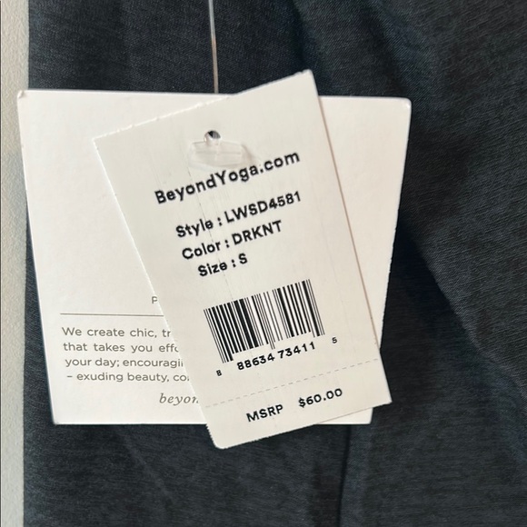 *NWT* Beyond Yoga Featherweight Drift Away Sleep Tank - Darkest Night / S - Picture 6 of 6